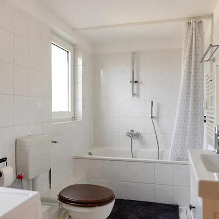 Redwood By Tendo Stay - Comfort Housing Falkensee
