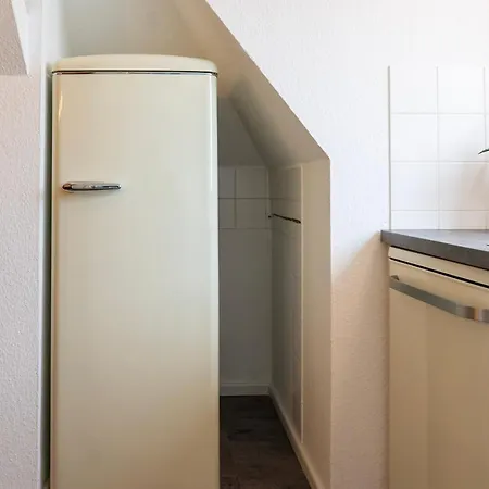 Rosewood By Comfort Housing - 2 Bedroom Apartment *