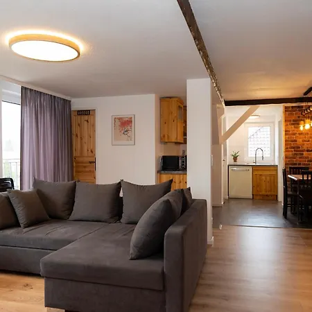 Redwood By Tendo Stay - Comfort Housing Falkensee